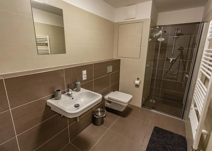 Appartement Spacious Terrace With Free Private Parking